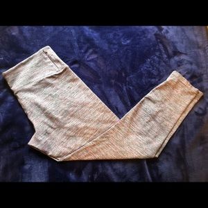 🌻🌻 Tuff Athletics Leggings